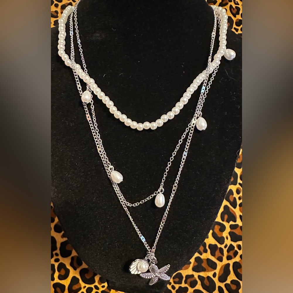Elegant Silver and Pearl Layered Necklace